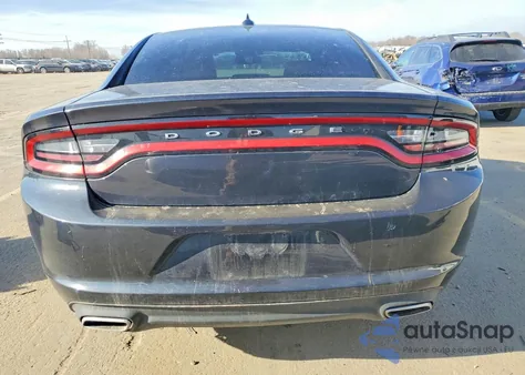 2016 Dodge Charger Sxt z USA, uszkodzony, nr VIN 2C3CDXJG5GH298285